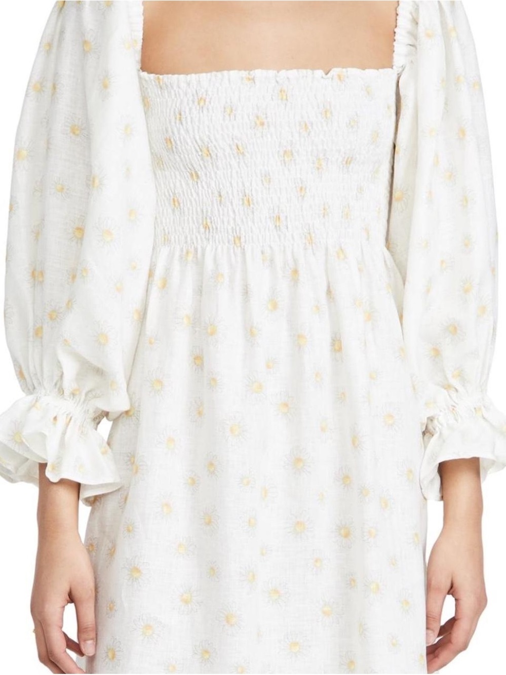 Sleeper Atlanta White Off-Shoulder Smocked Dress Daisy Print with Hair Tie L - Picture 2 of 5